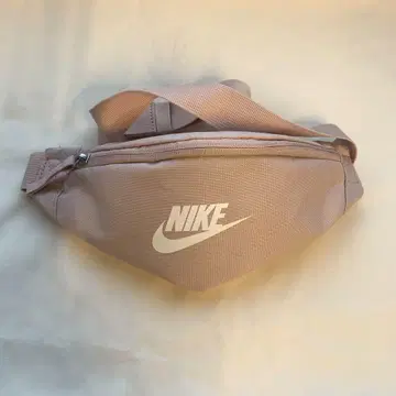 새상품 나이키 나이키 웨스트 파우치 바디백 라이트 핑크