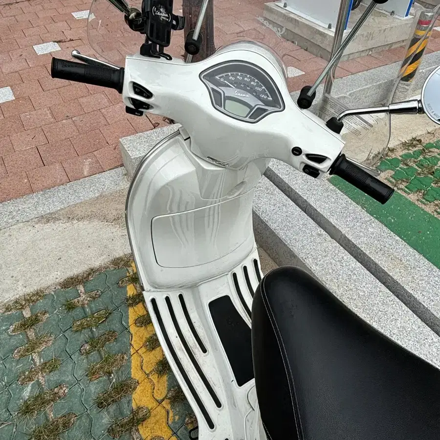 [가격인하]베스파lx125 22년식