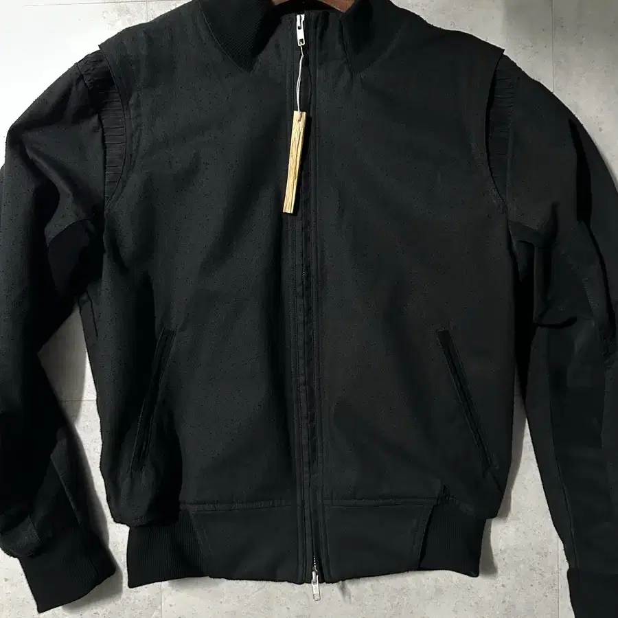 (1) xlim ep.2 02 jacket black