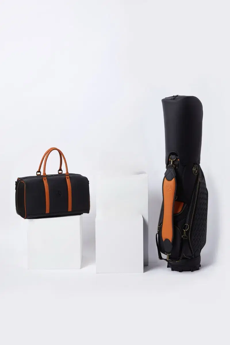 BMW New Golf Bag Black & Cognac RRP 55,000 KRW