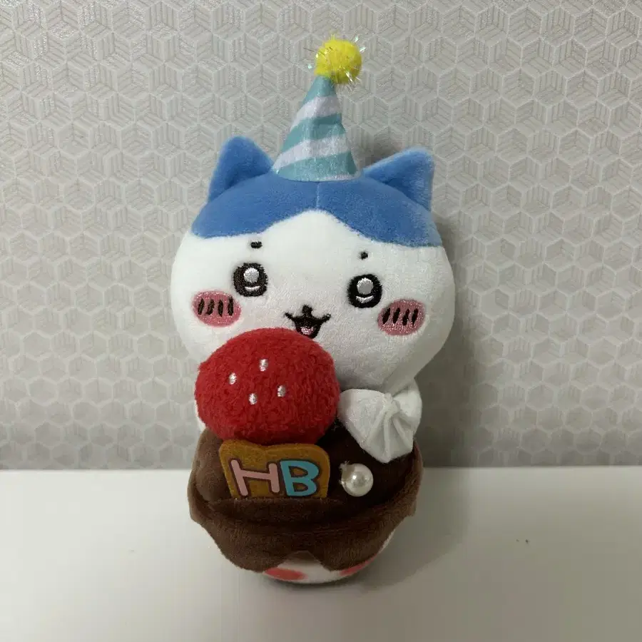 먼작귀 하치와레 생일 인형 키링