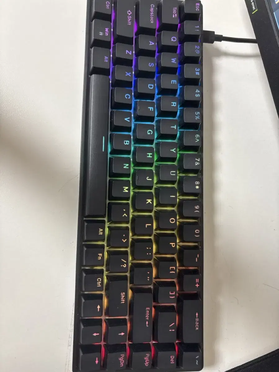 래이븐68 rgb 판매합니당