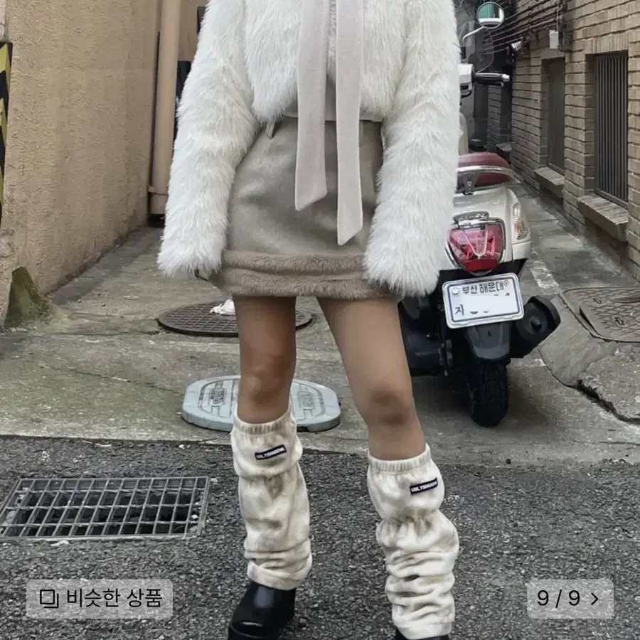 어글리쉐도우 크롭 퍼 자켓 CROP FUR JACKET(IVORY)