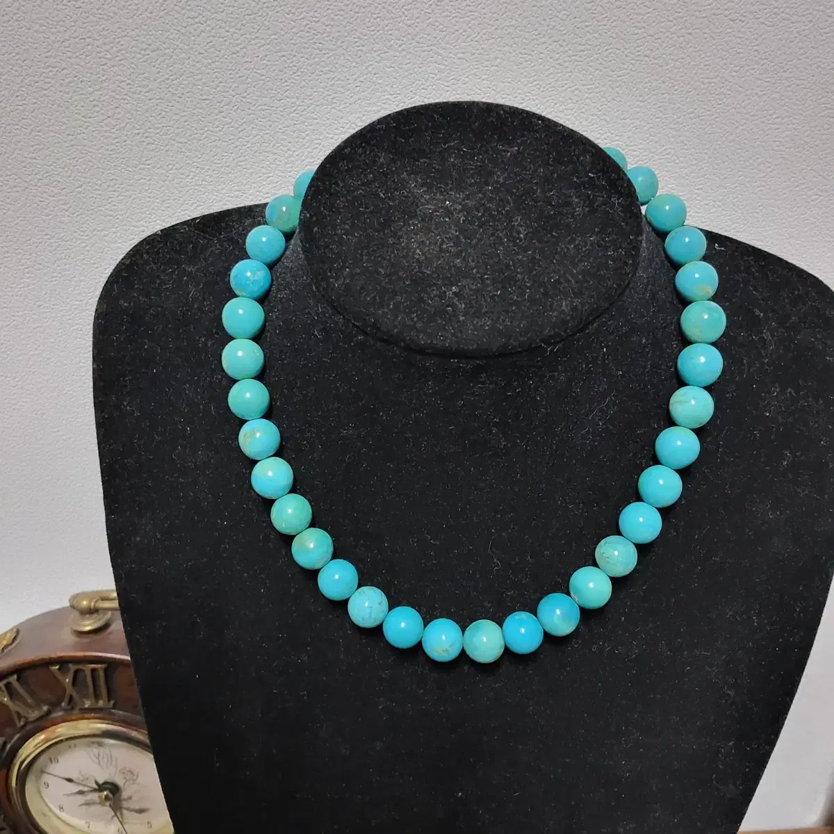 (One-Day Sale) Natural Turquoise 11.5 mm Bead Necklace
