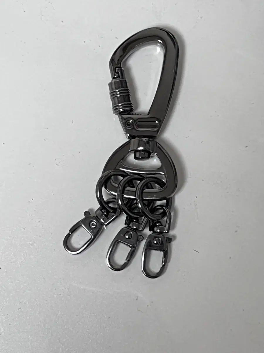 Scarletto black keychain Karabiner glossy keychain