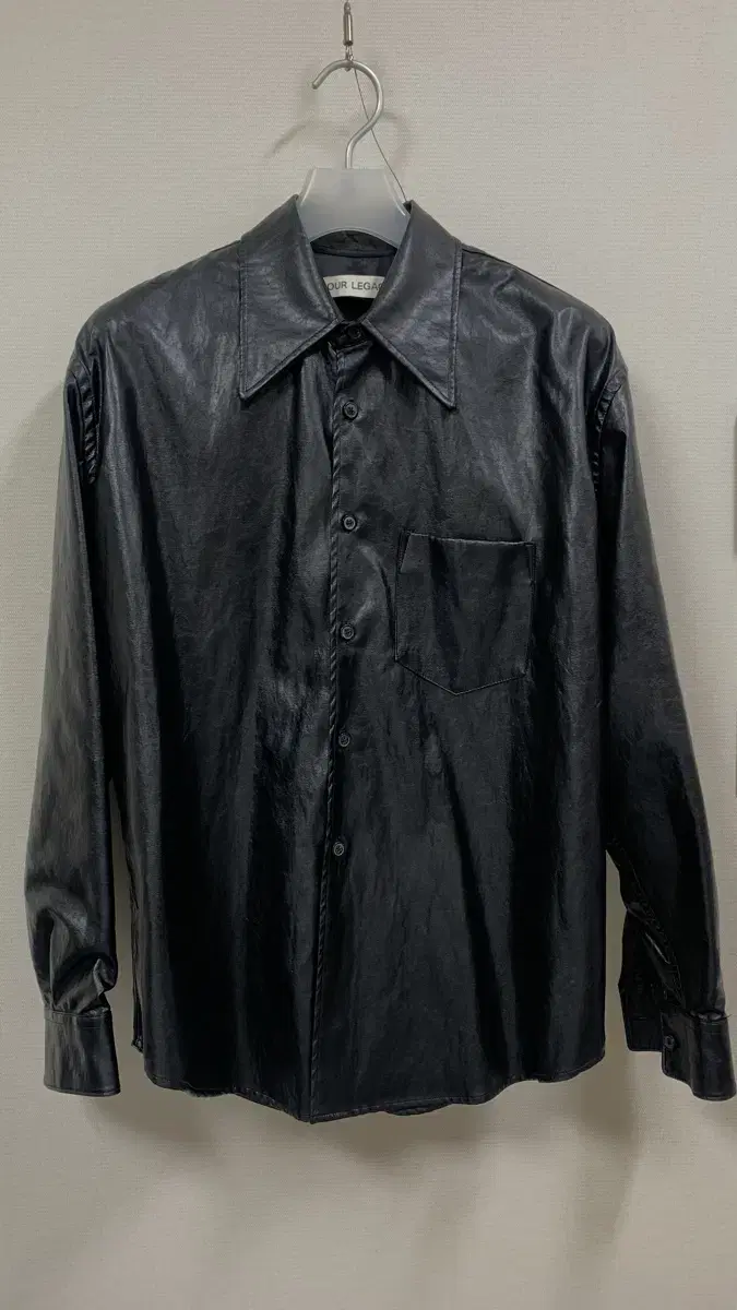 [46] Haregashi Coco 70S Shirt Keijian Black Faux Leather