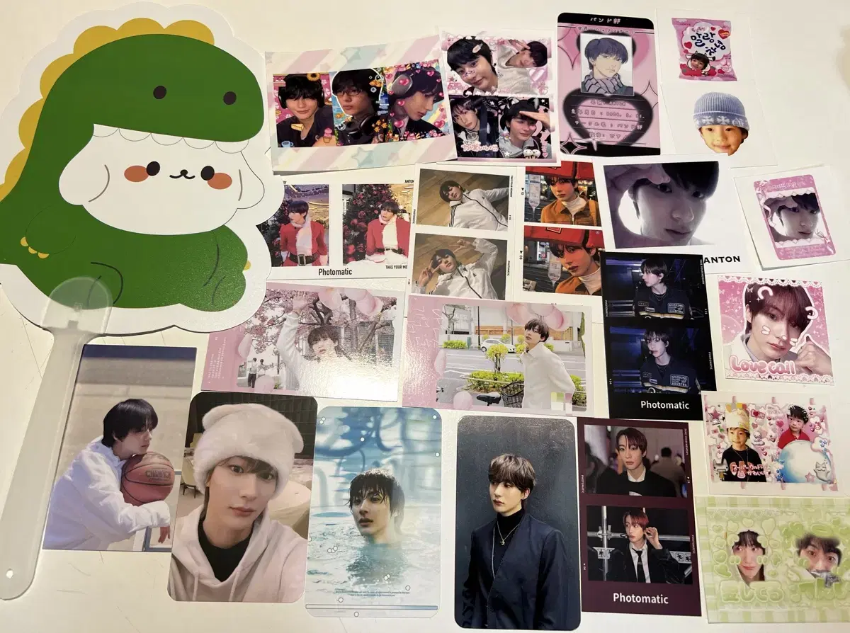 Rize chanyoung unofficial goods in bulk