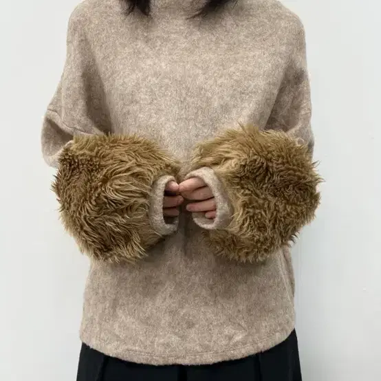 Ozoc fur design knit top