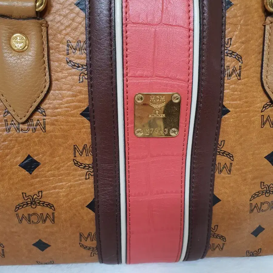 정품 mcm 비세토스