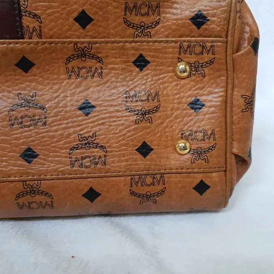 정품 mcm 비세토스