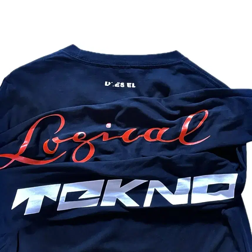 디젤 롱슬리브 테크노로지컬 TEKNO LOGICAL LONG SLEEVE