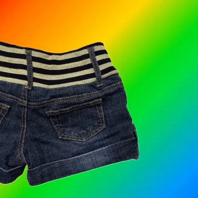 glitter stripe banding denim shorts