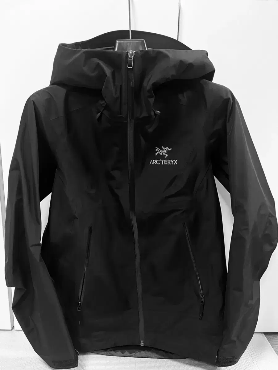 Arcturix Beta LT Woman