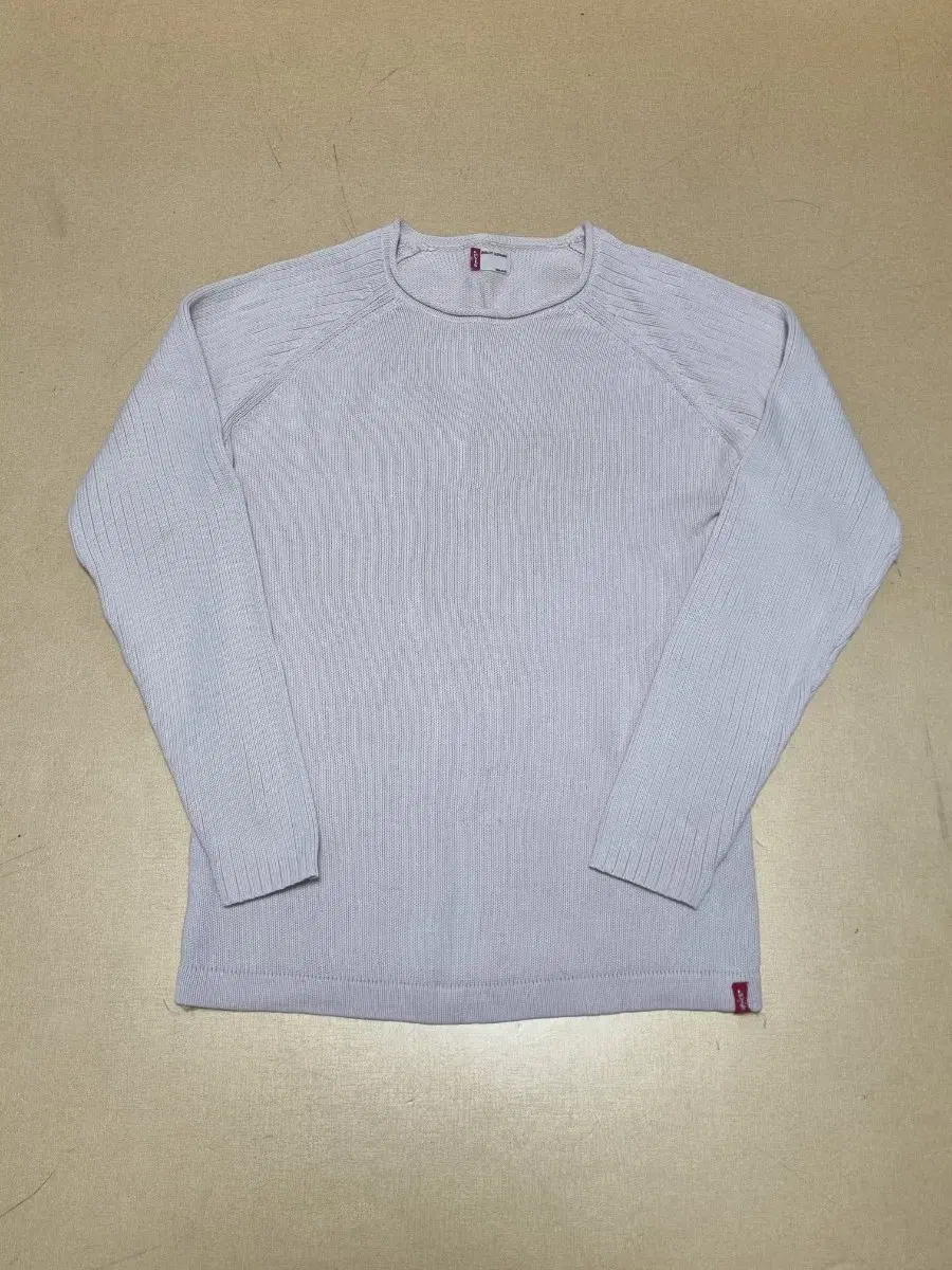 Levi's knit sold~.