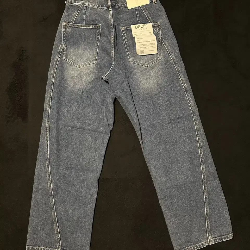 데케트 curved wide jeans 30