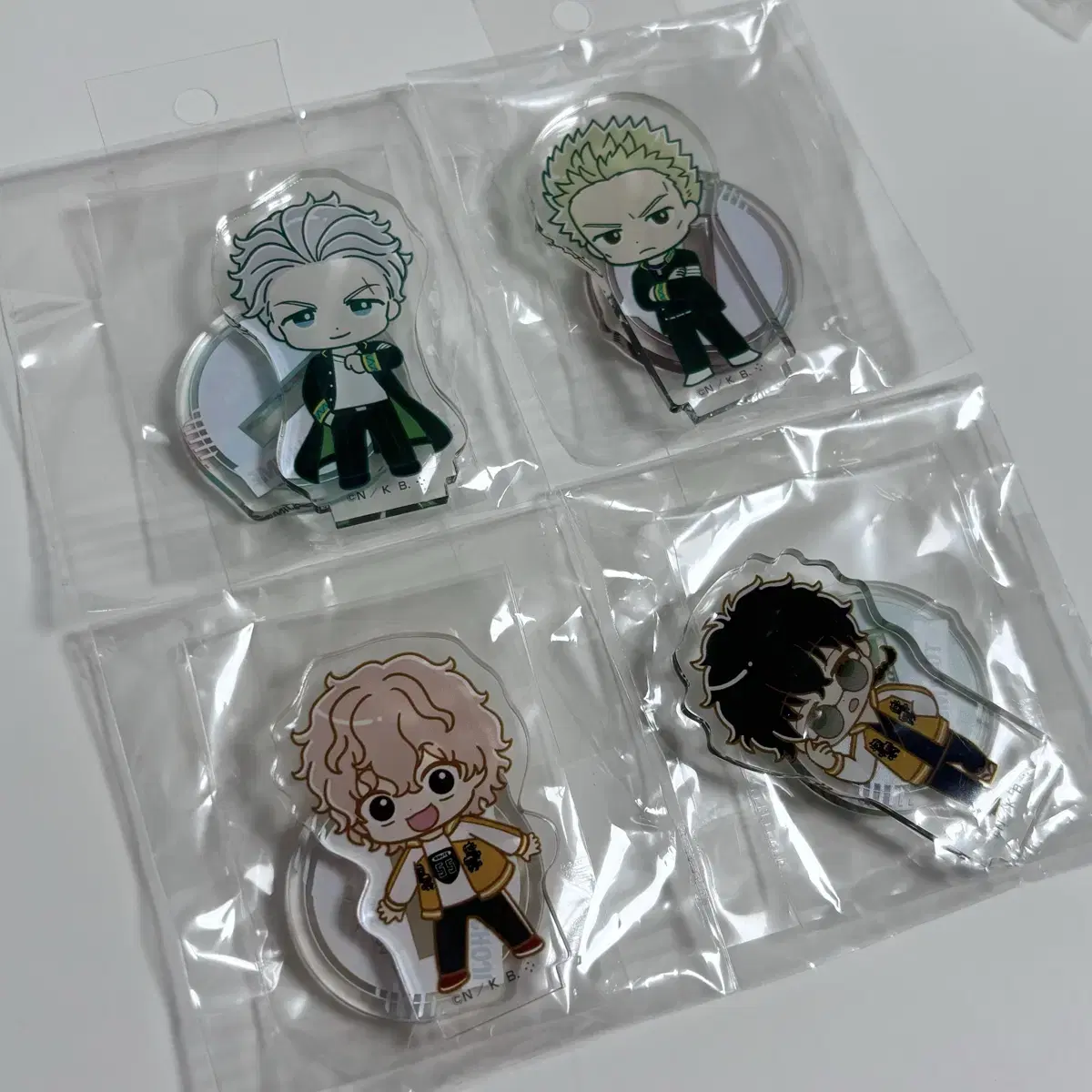 Winbre Gacha Acrylic Stand in Bulk