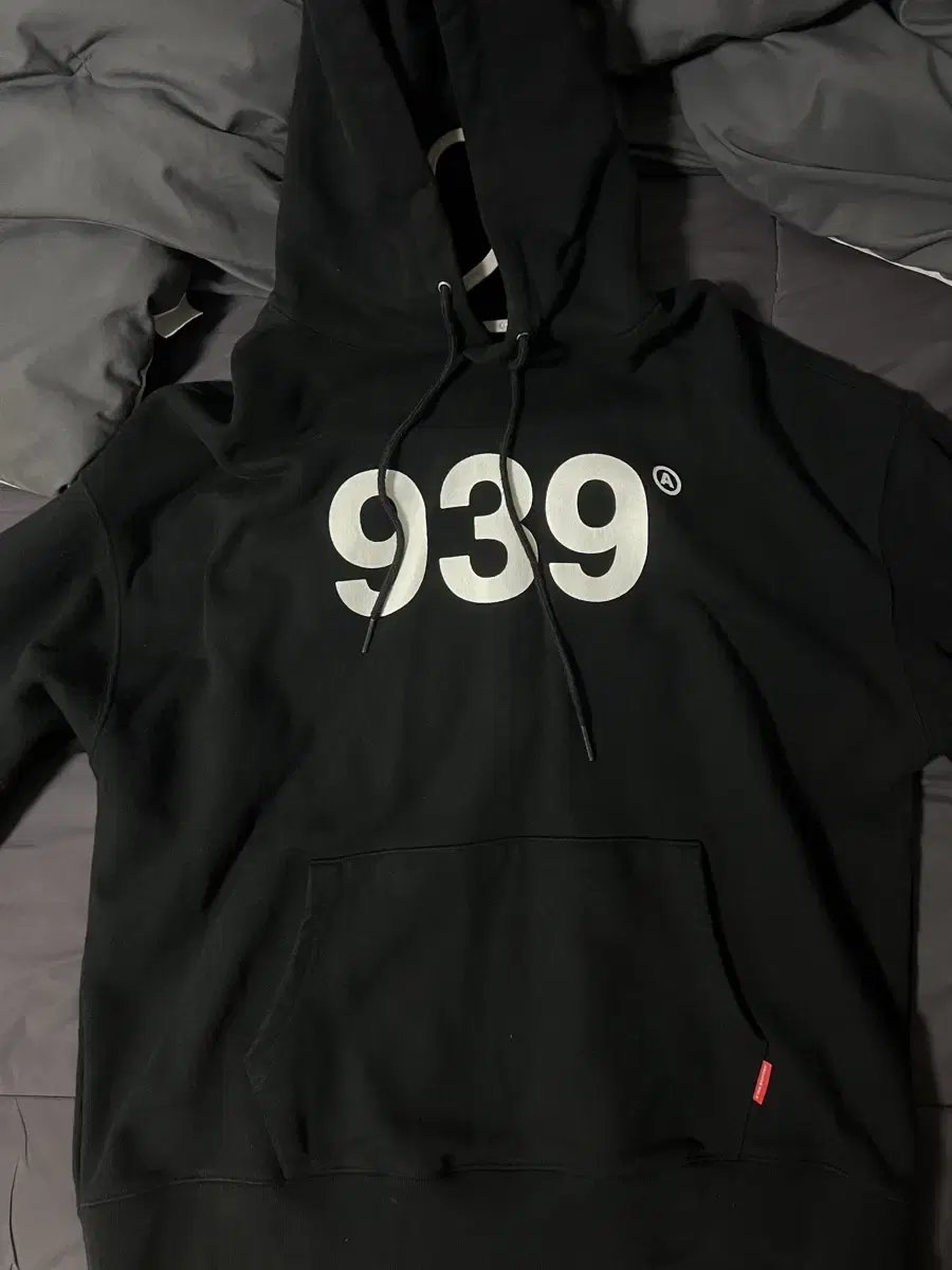 ArchivesBold 939 Hoodie XL New in Box