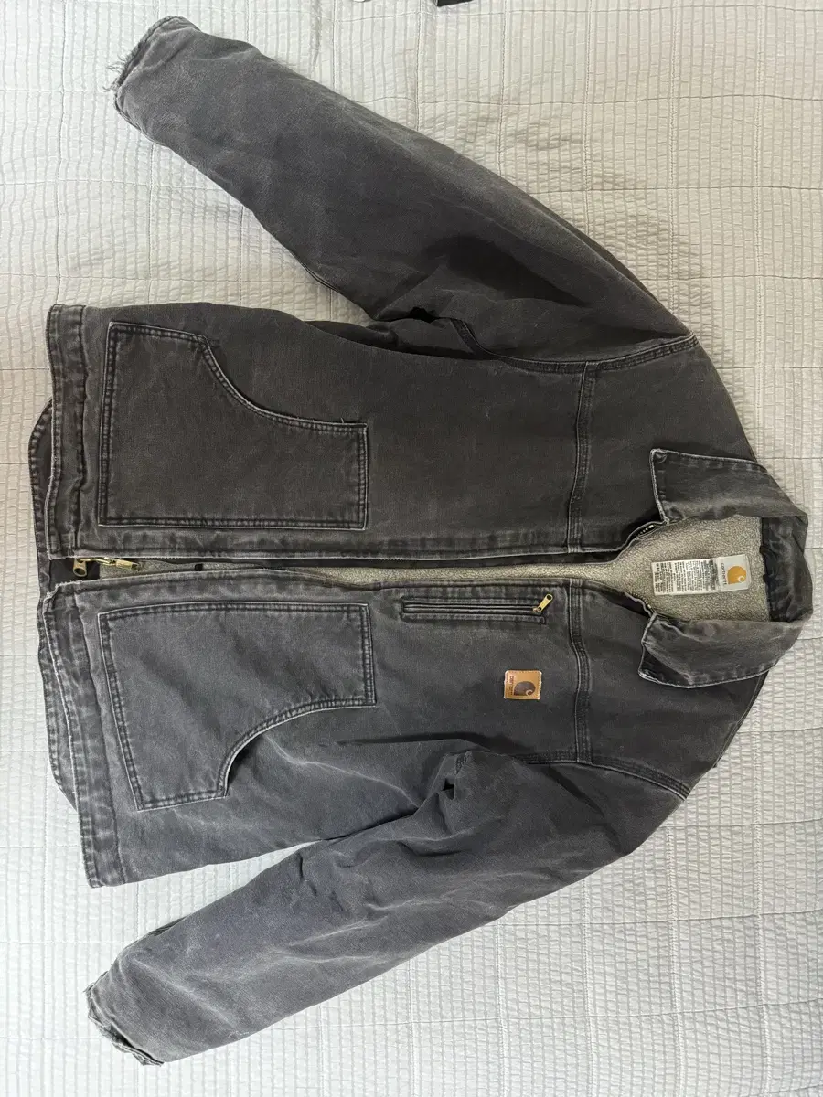 [L] Vintage Calhart - C61 Sherpa Sandstone Black BLK Vintage