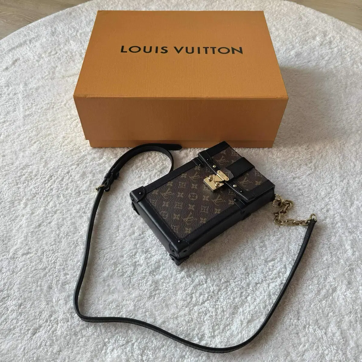 Louis vuitton Trunk Pochette phonebox