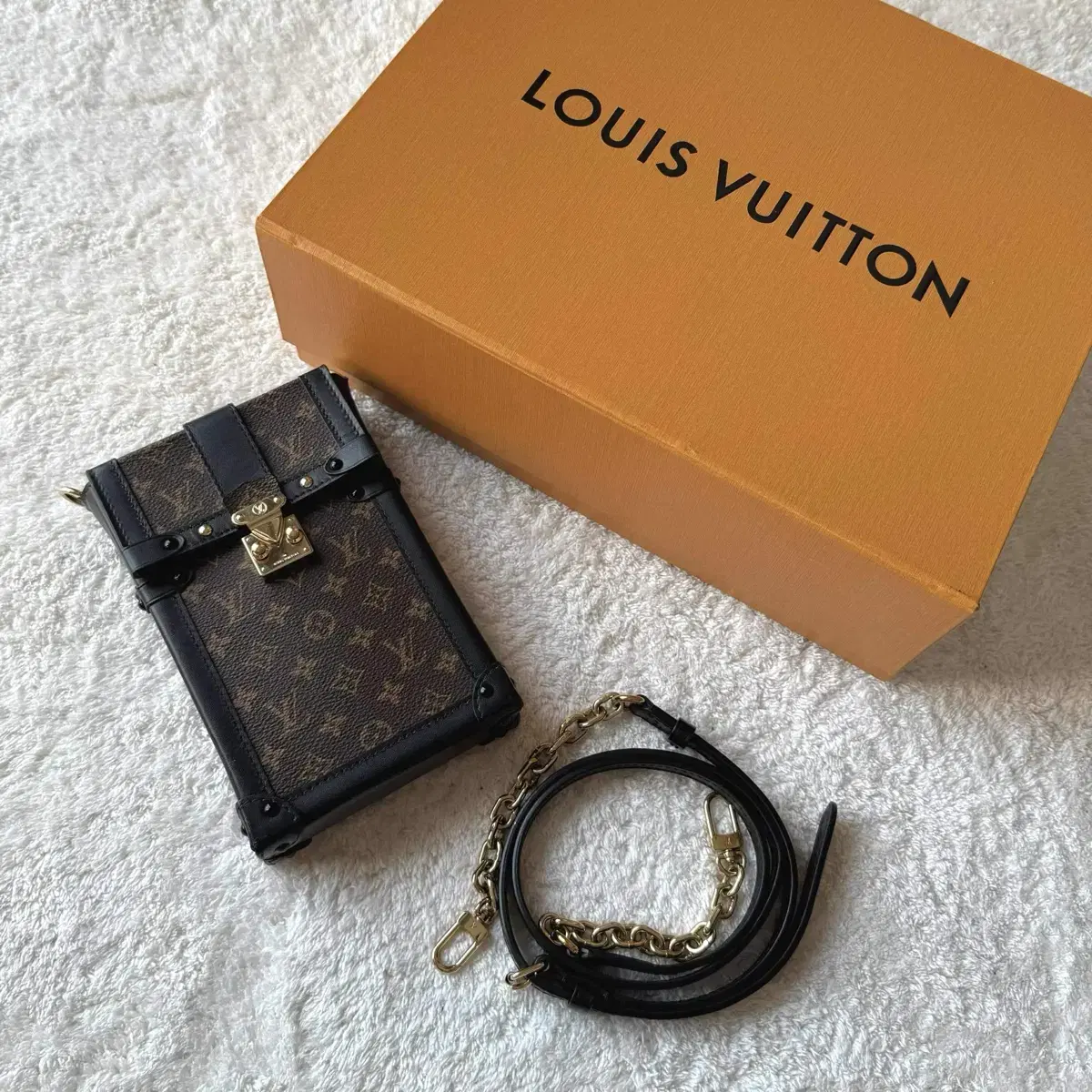 Louis vuitton Trunk Pochette phonebox