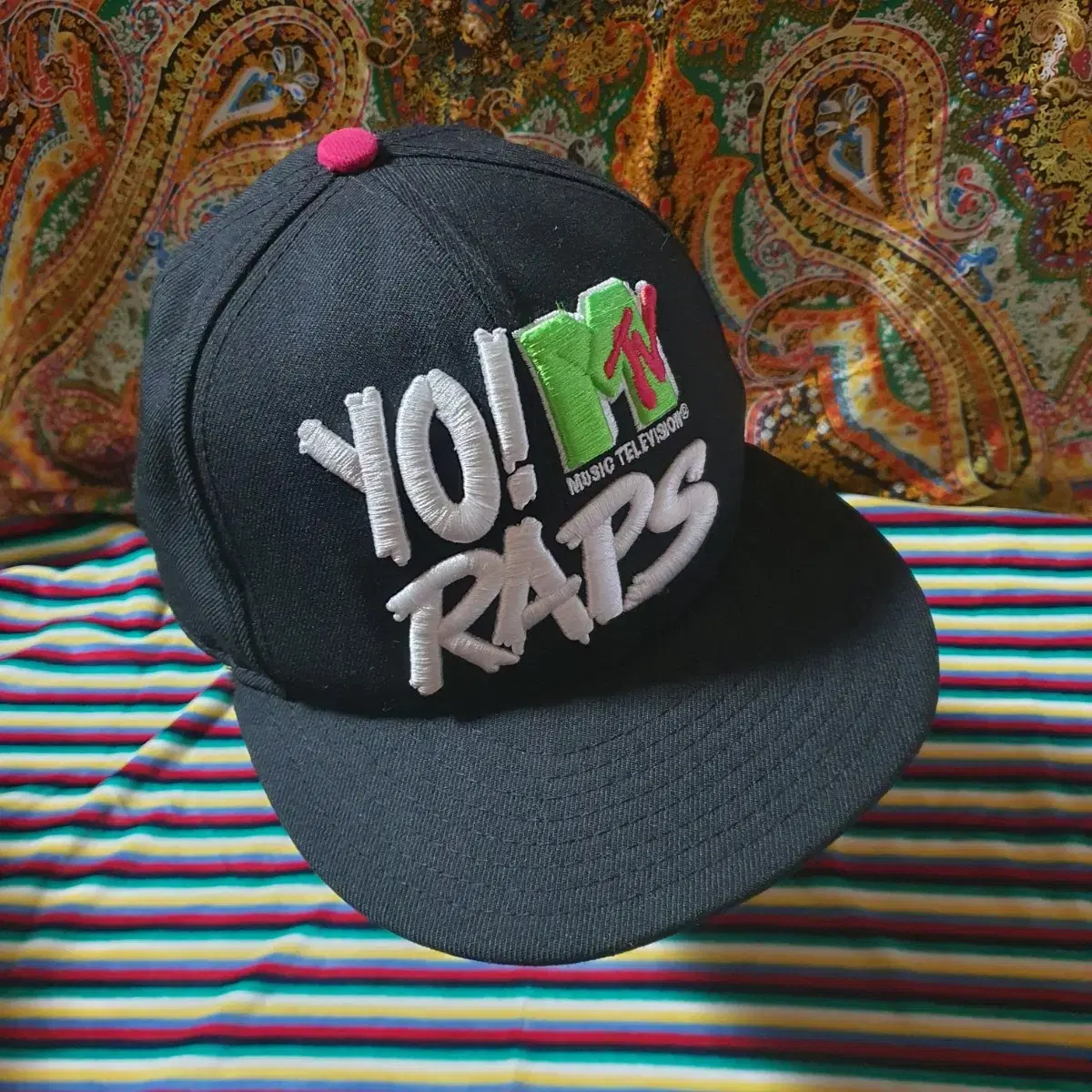 뉴에라 MTV 한정판 캡.59FIFTY  59.6 MTV YO RAPS