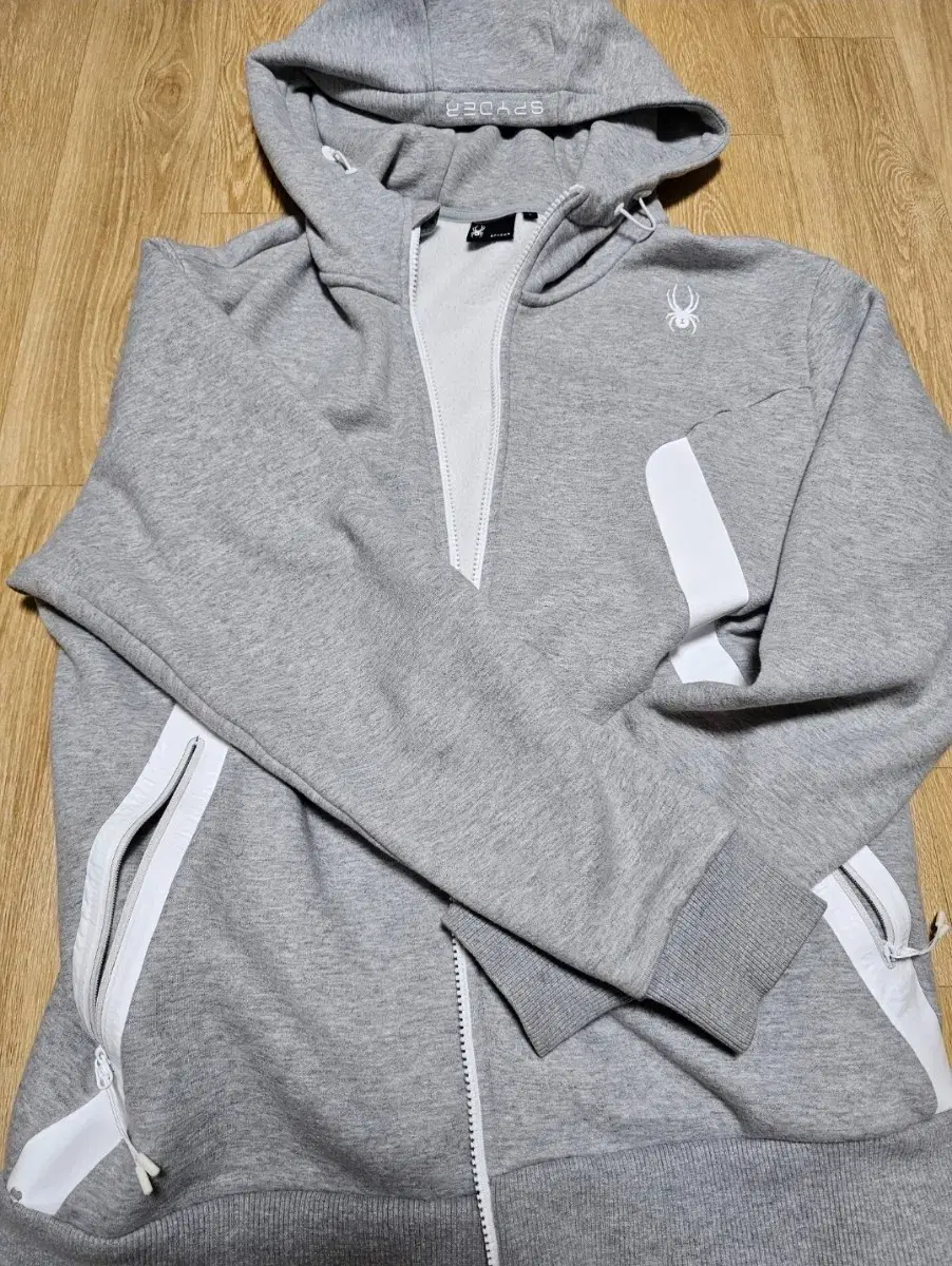 Spider Brushed Hooded Zip Up