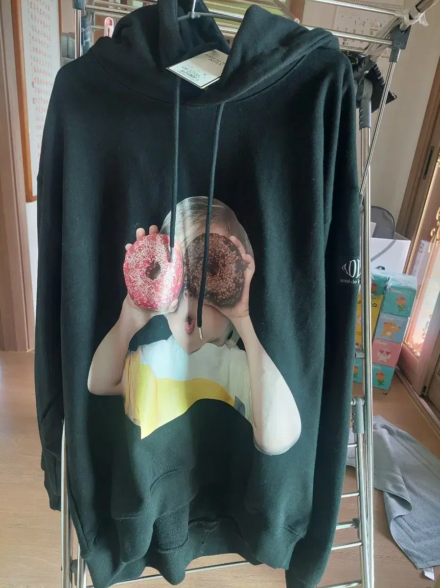 Akhmedravi Donut Hoodie