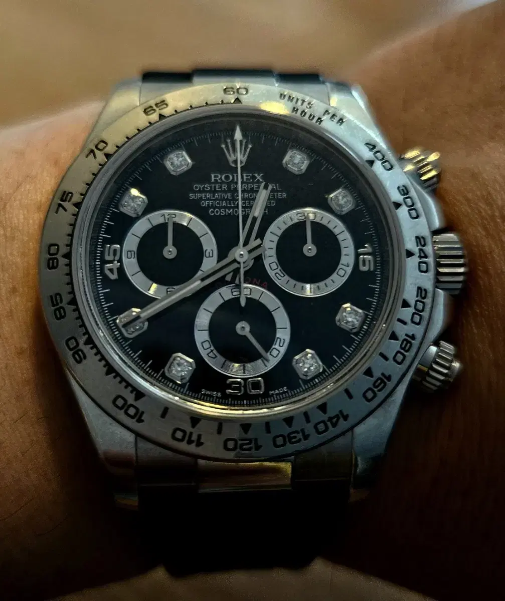 로렉스 데이토나 18k 화이트골드 8p 다이아 ROLEX DAYTONA