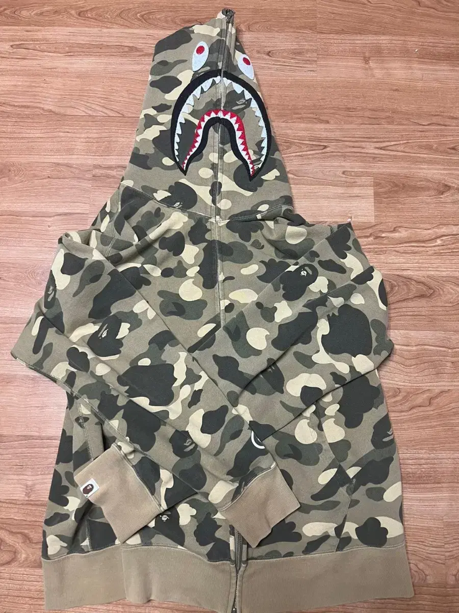 Vape BAPE XXL Hoodie I sell (Quick sale)