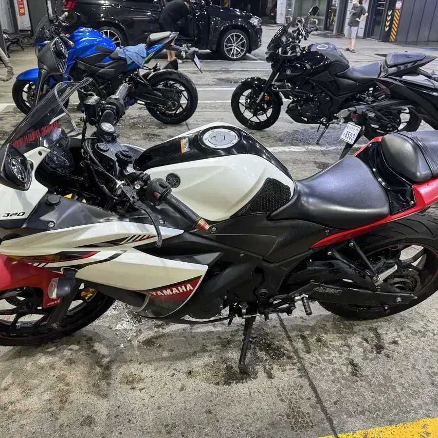 야마하 yzf r3