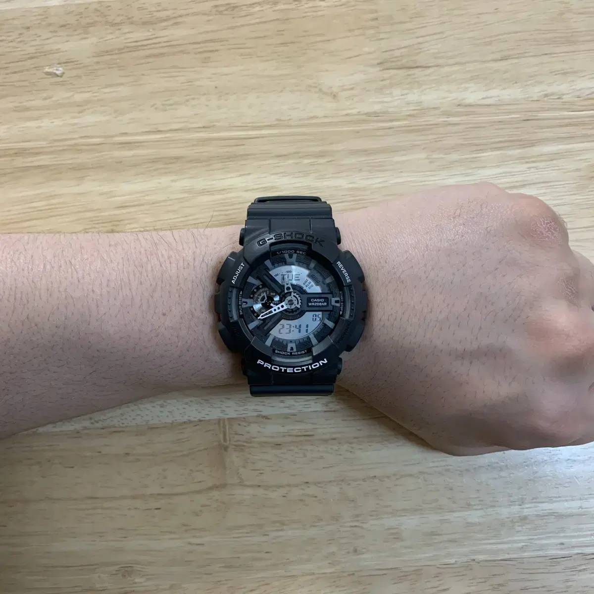 지샥 빅페이스 (G-SHOCK GA-110) 무광 다크 그레이 판매합니다