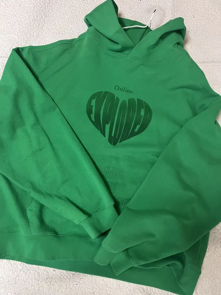 L) VivaStudio Symbol Hoodie Green