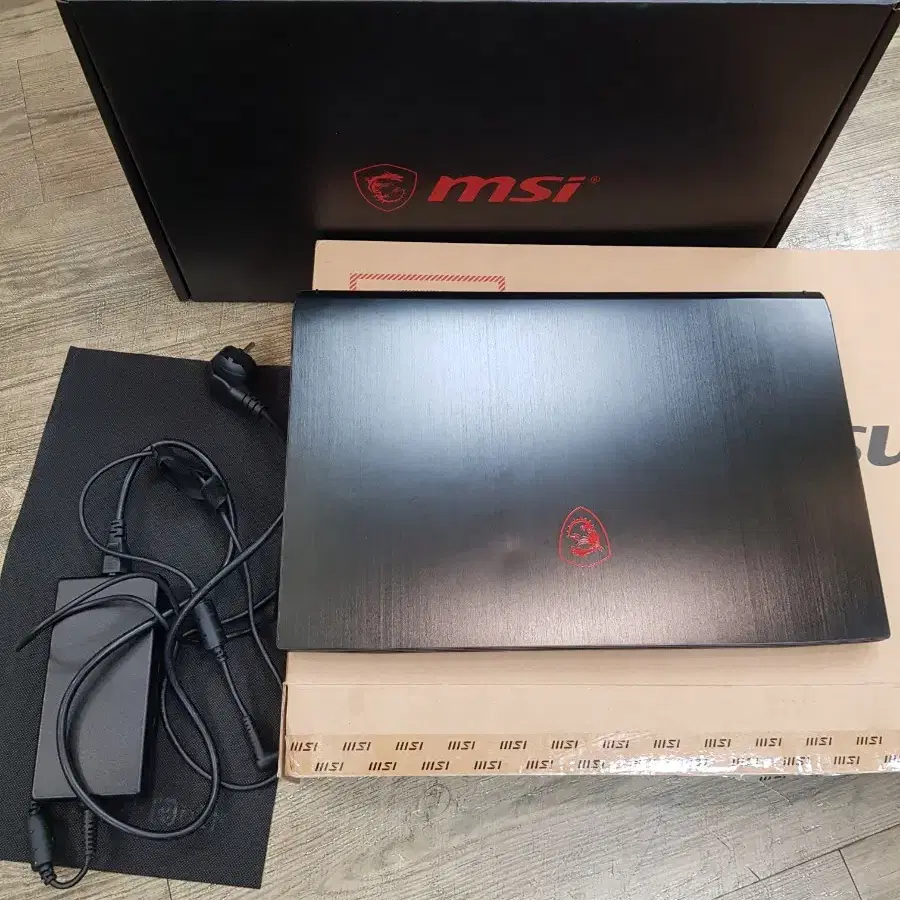 게이밍 노트북 msi gf75 thin 10scsr