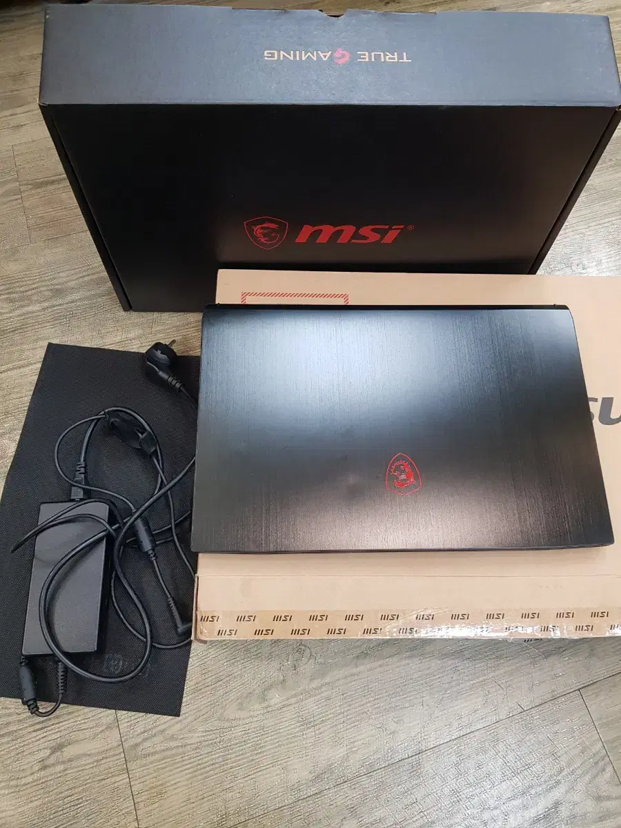 게이밍 노트북 msi gf75 thin 10scsr