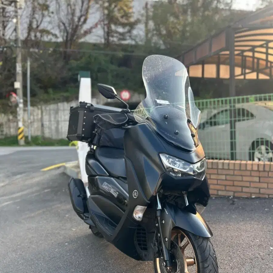 NMAX125