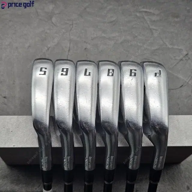 투어스테이지 701 FORGED 추천골프채 5~P TOUR AD S...