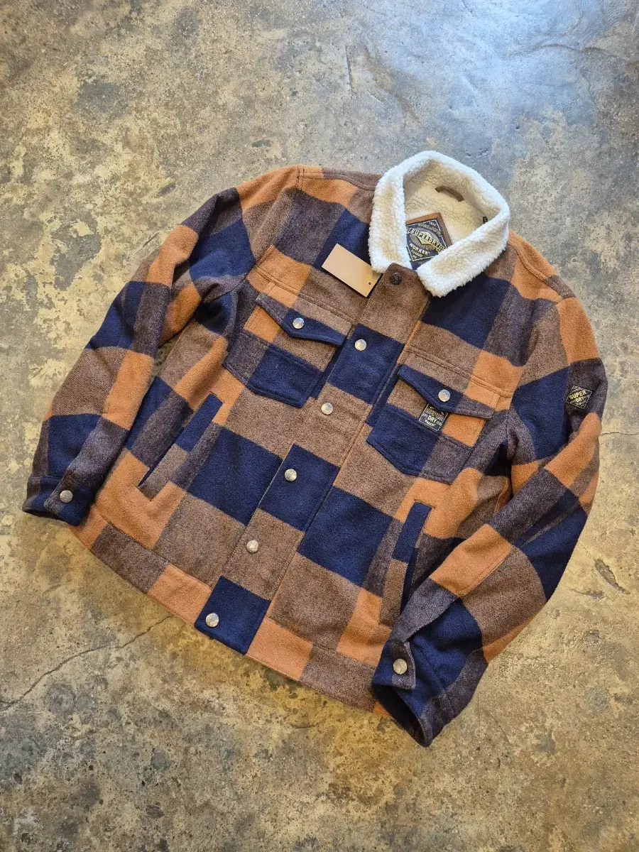 Superdry Sherpa Fleece Check Jacket (Large)