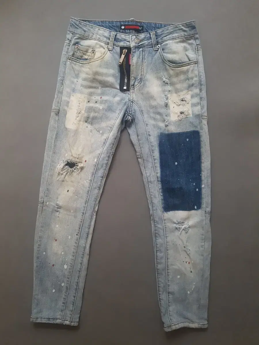 [31] Desquared2 Multiwashed Biker jin Jeans