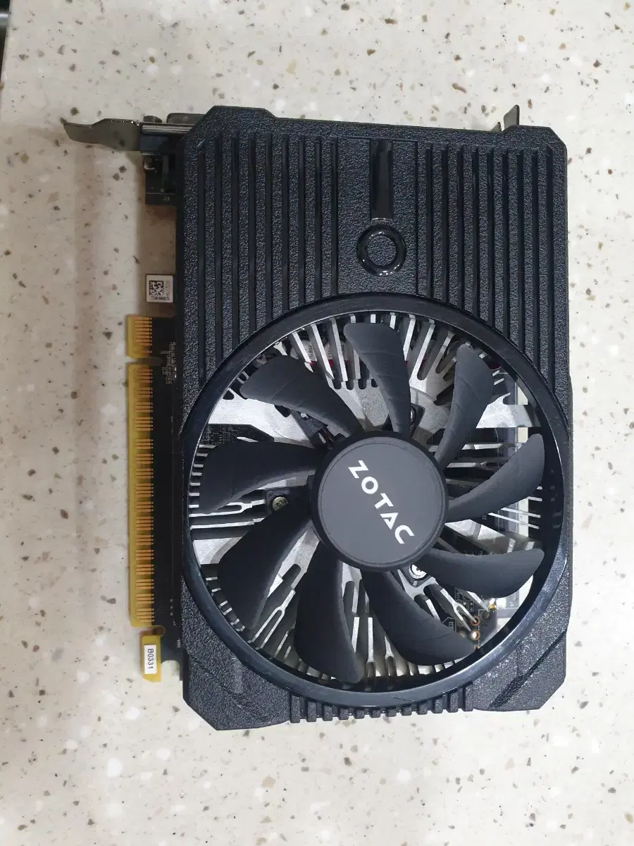 조탁 gtx1050 2g