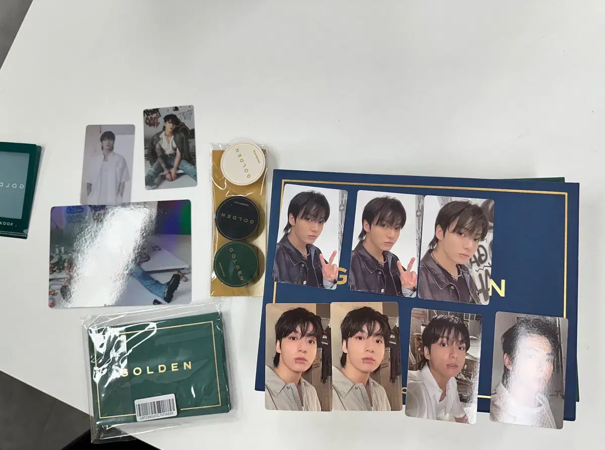 Jungkook Golden album weverse with pre-order benefit JK