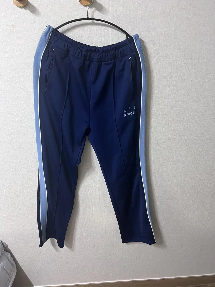 iApp Studio Track Pants Navy L -21ss