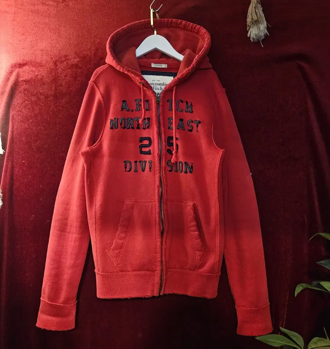 Abercrombie & Fitch Grunge Hoodie size M