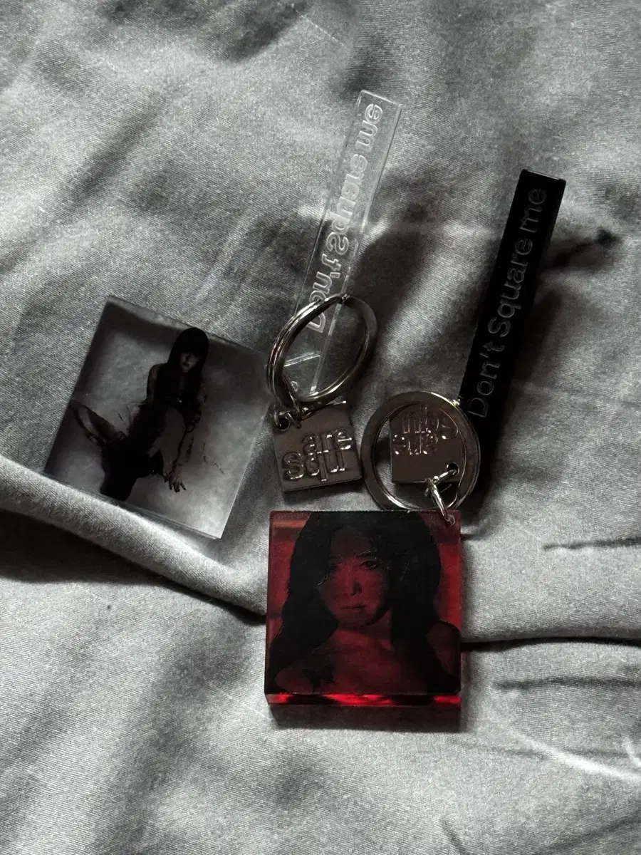 Baek Yerin Square keyring in bulk