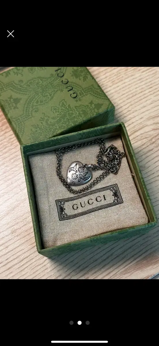 Gucci Blind for Love Necklace Silver 구찌