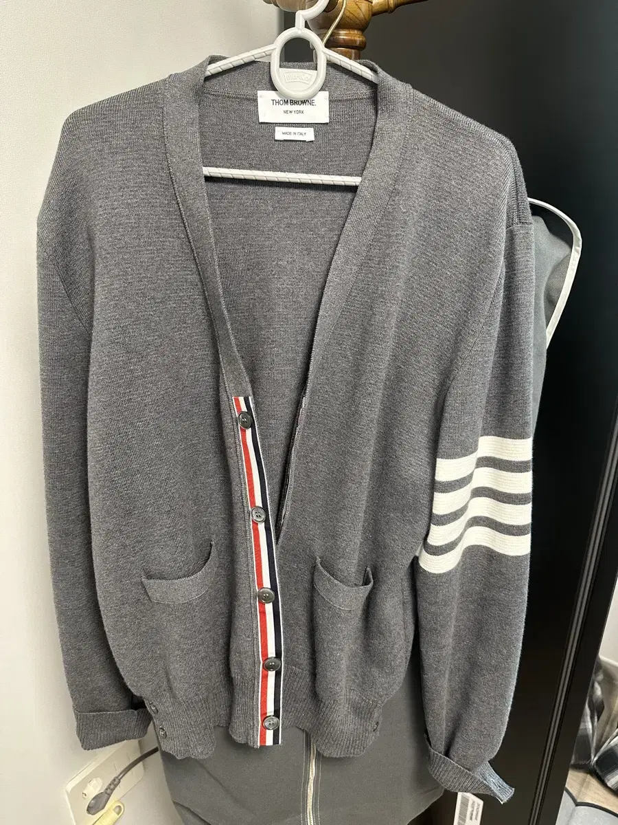 (almost new)thom browne milano stitch cardigan grey size 2 sell