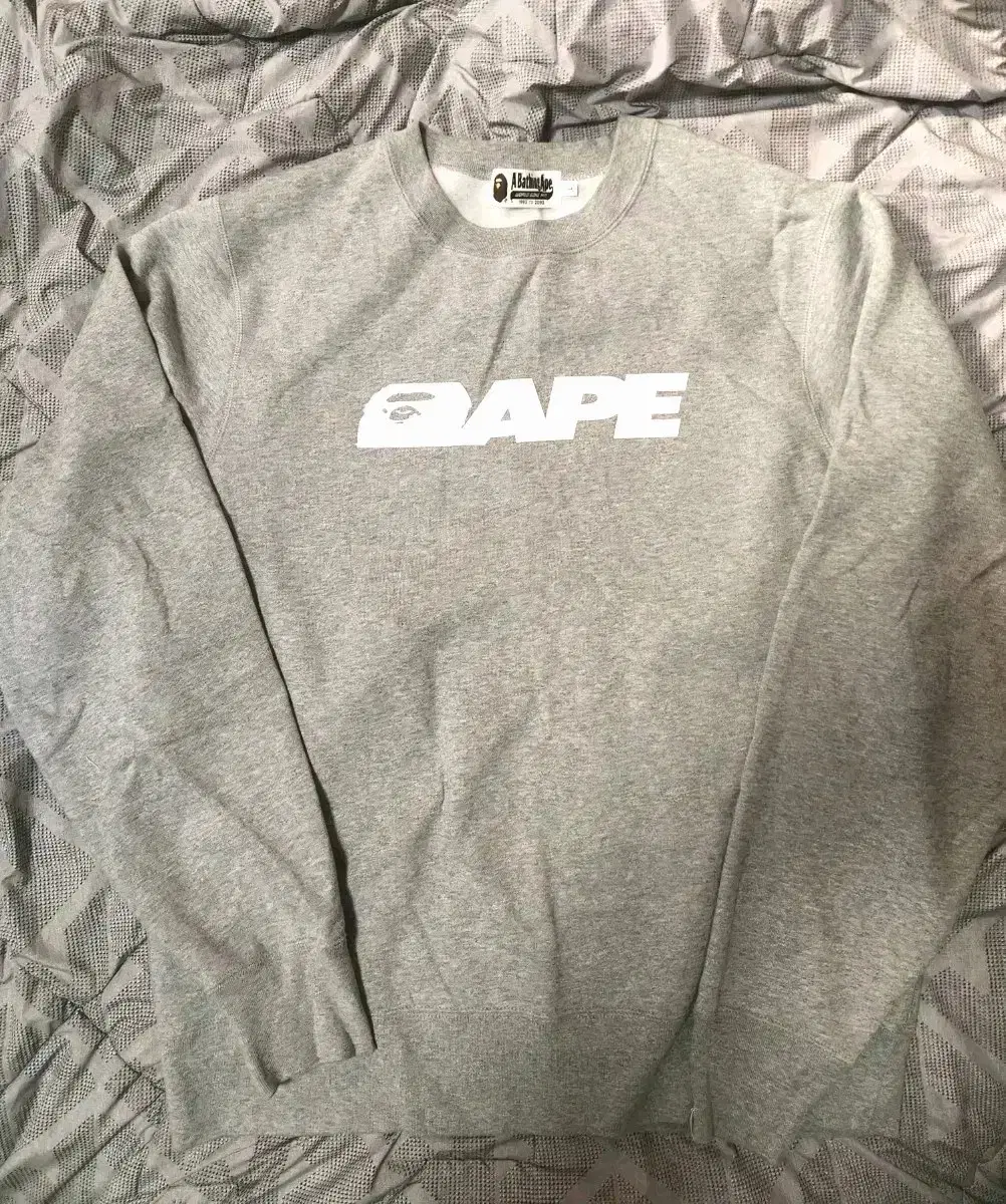 Vape crewnecks for sale.