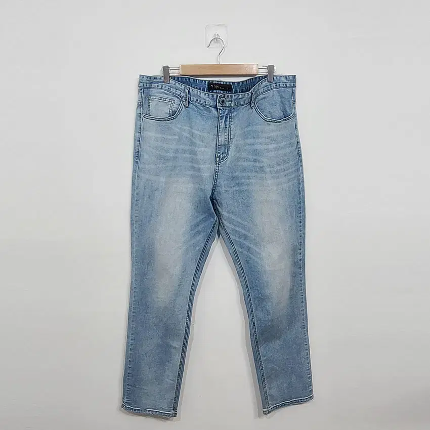 #1 TTWOM/jeans/size 42/bar680