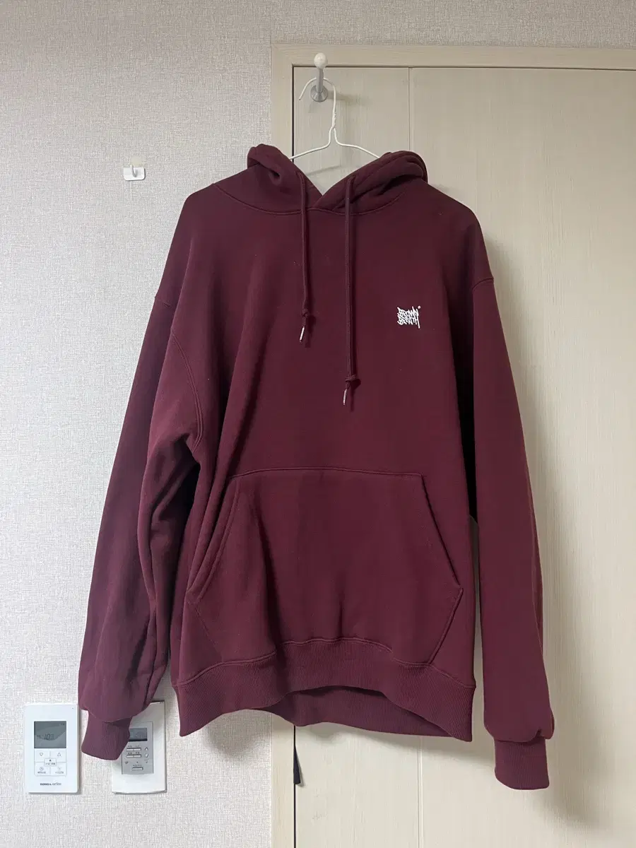 Brownbreath Hoodie Burgundy