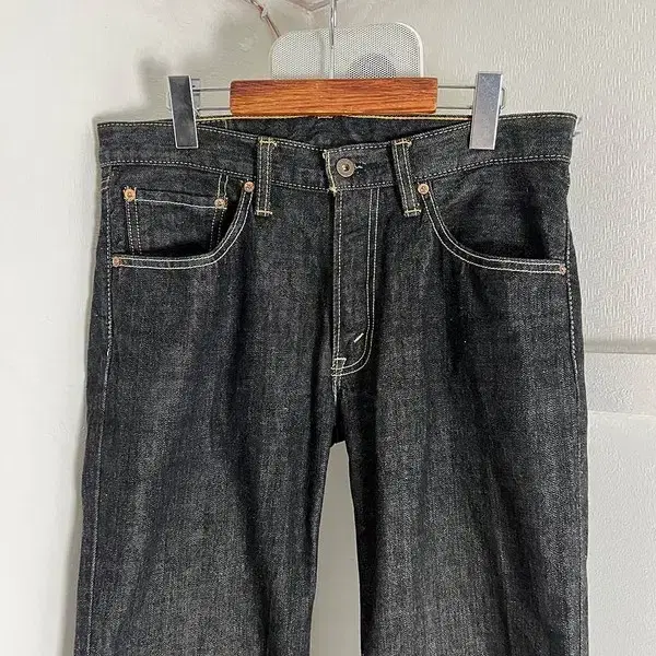 Levis 502 jean