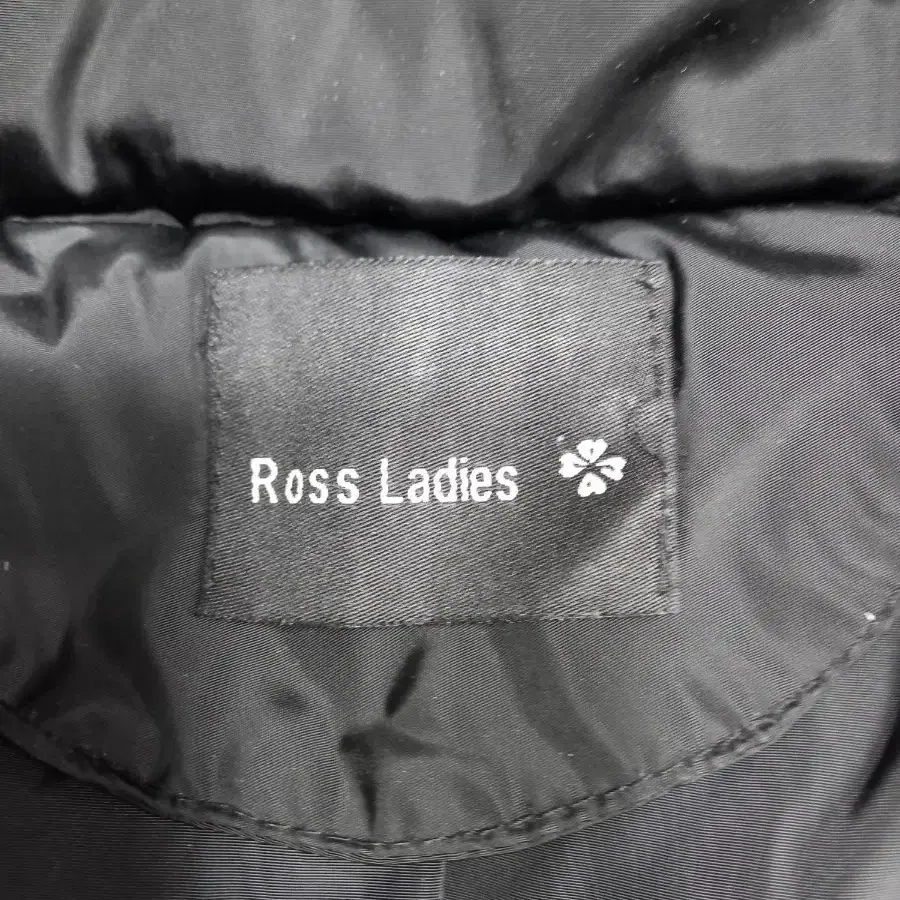 M95 ROSS LADIES China 덕다운 하프패딩 블랙 M-722